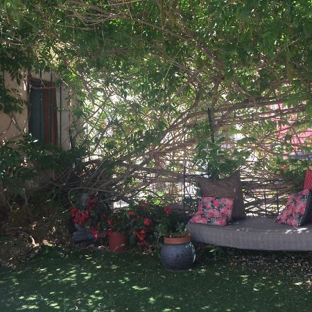 La Chambre Des Etangs Frejus Bagian luar foto