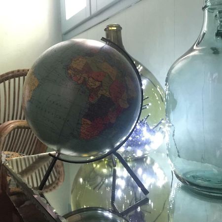La Chambre Des Etangs Frejus Bagian luar foto