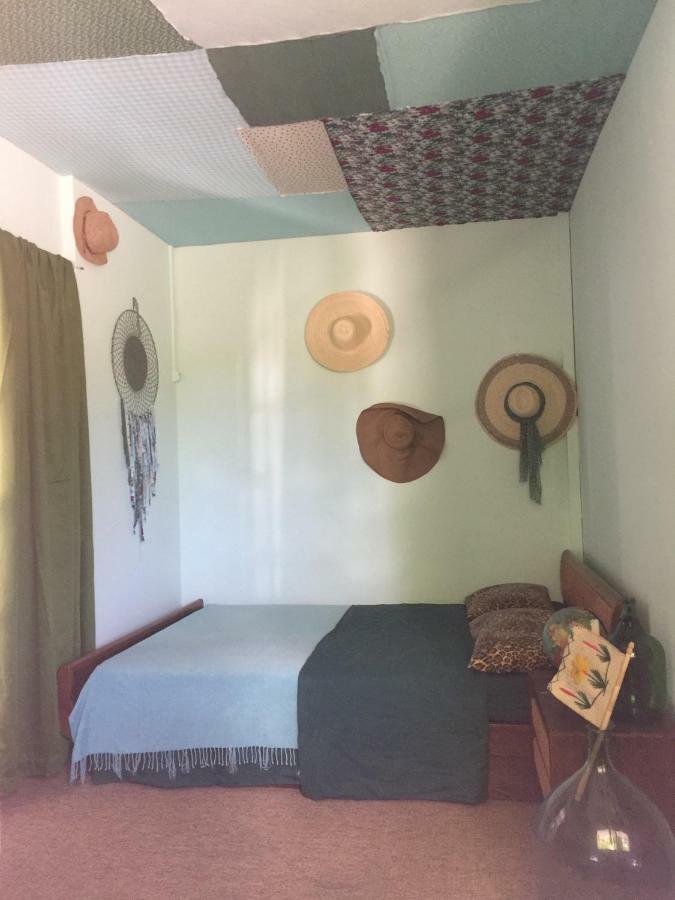 La Chambre Des Etangs Frejus Bagian luar foto